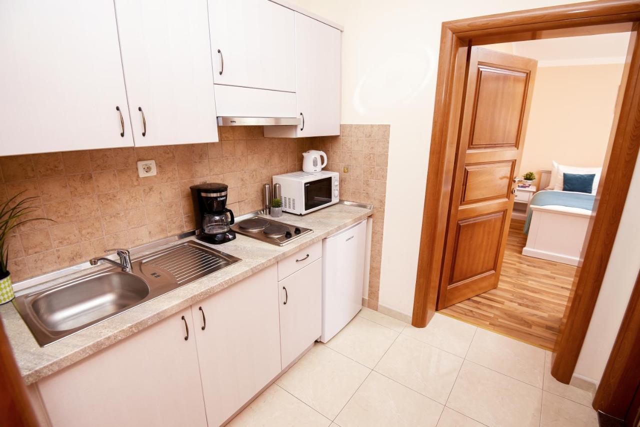 San Marian Apartments Podstrana Exterior photo