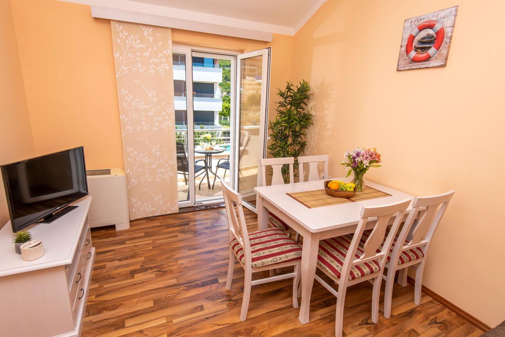 San Marian Apartments Podstrana Room photo